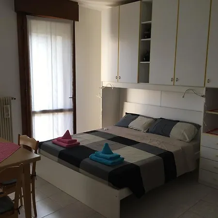 Apartment Alloggio Paradiso *